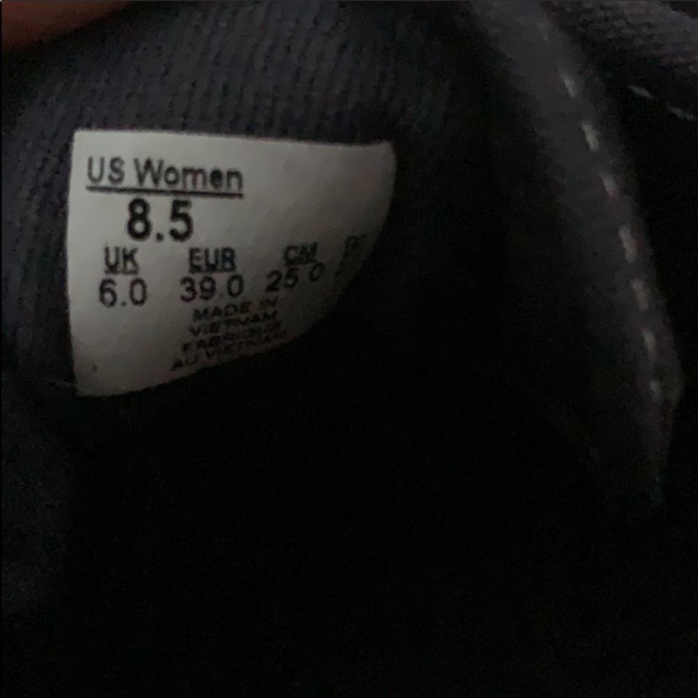 navy never worn vans